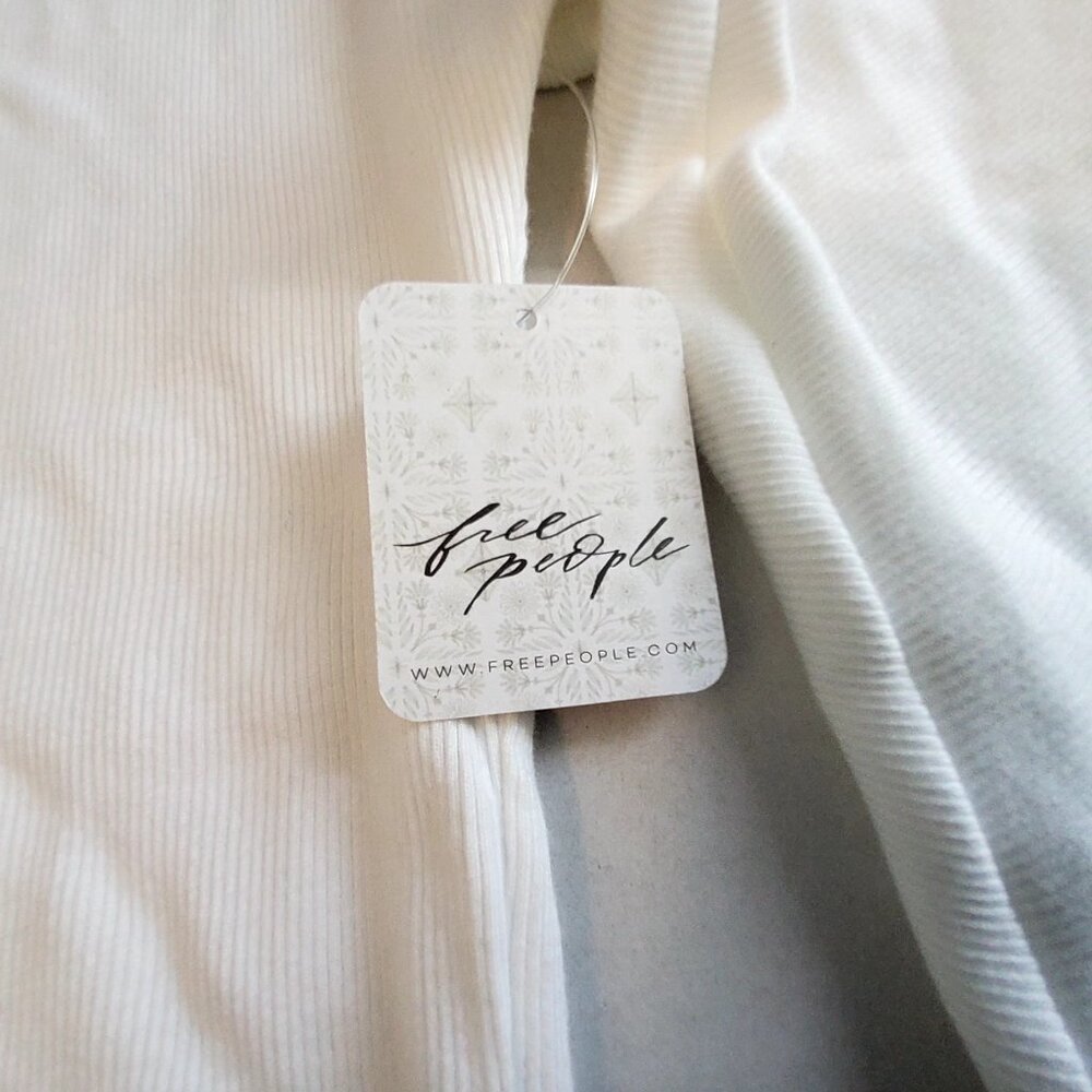 Free People Ivory Ribbed Long-Sleeve Top With Folded Cuffs & High Neckline SizeL - Picture 6 of 13